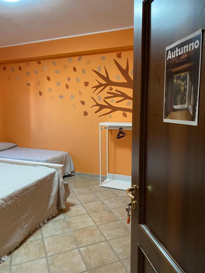 B&B Al Solito Posto L'Aquila Bagian luar foto